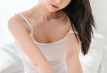 [鳗鱼霏儿]白色小背心 [41P/1V]-套图岛