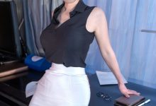 [XiuRen秀人网] 2022.04.25 No.4917 大美媚京 [62+1P]-套图岛