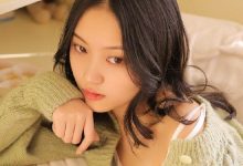 小清新治愈少女吊带香肩卧室写真图片-套图岛