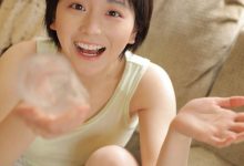 元气美女清新随性居家写真图片-套图岛