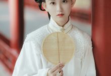 [YITUYU艺图语]2022.03.22 江南好，最好是红衣 墨愁眠[24+1P／463MB]-套图岛